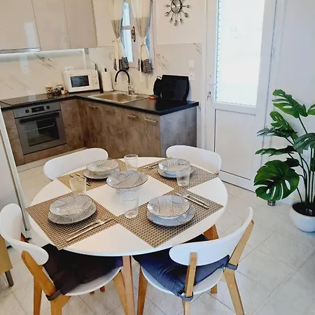 Villa Mimika Perissa (Santorini)